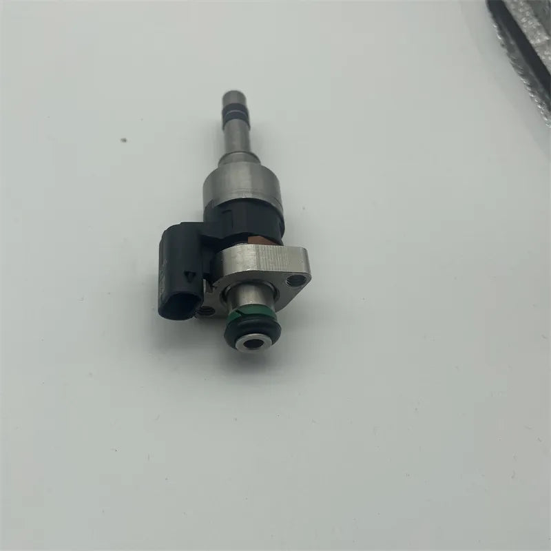 4pcs Fuel Injector 55577403 For Chevrolet 2016-2018 Malibu 2018-19 Equinox 1.5L