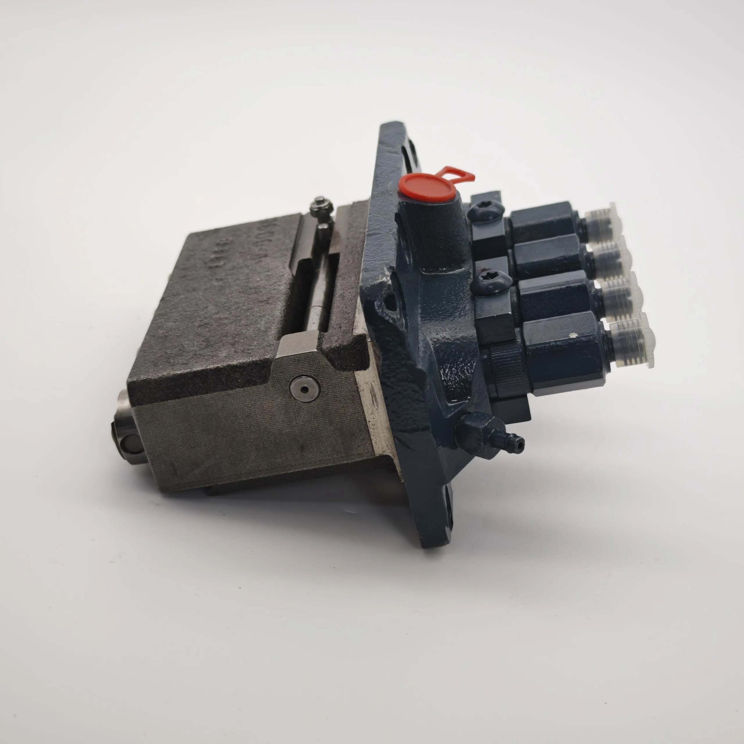 Fuel Injection Pump M9540 1G514-51010 For Kubota V3300 V3600 V3800 Tractor