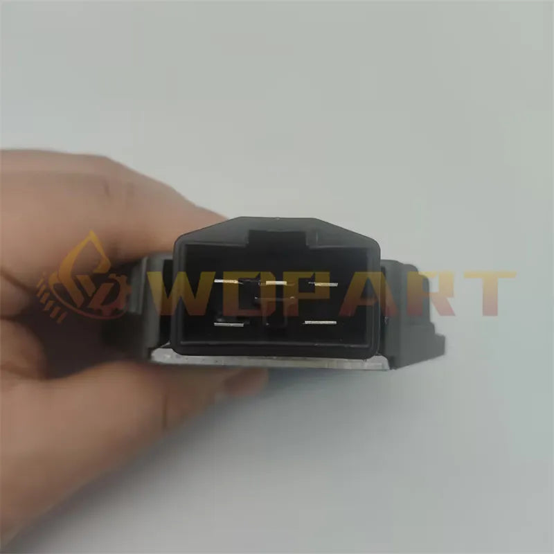 SH691AA Voltage Regulator Rectifier for Honda TRX CBR NC23 NC25 400 VFR 750