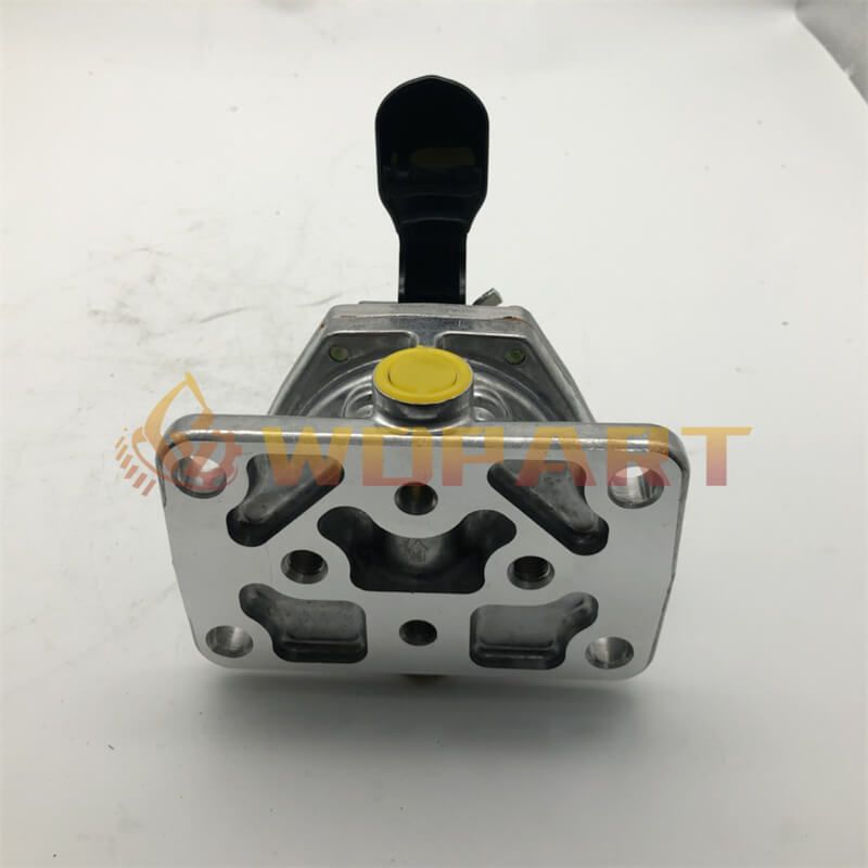 6261-71-8240 6261718240 Fuel Feed Pump for Komatsu Excavator PC600-8E0 Wheel Loader WA470-6