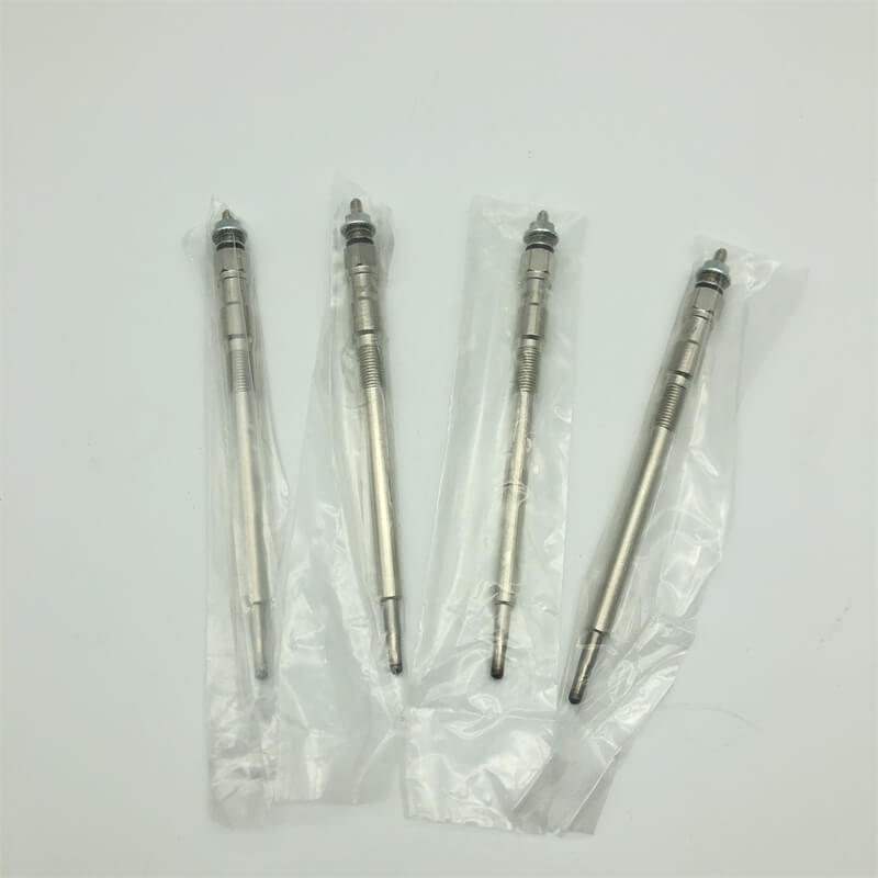 4PCS Glow Plug 7008500 7008447 for Bobcat S630 S650 Kubota V3307 Engine