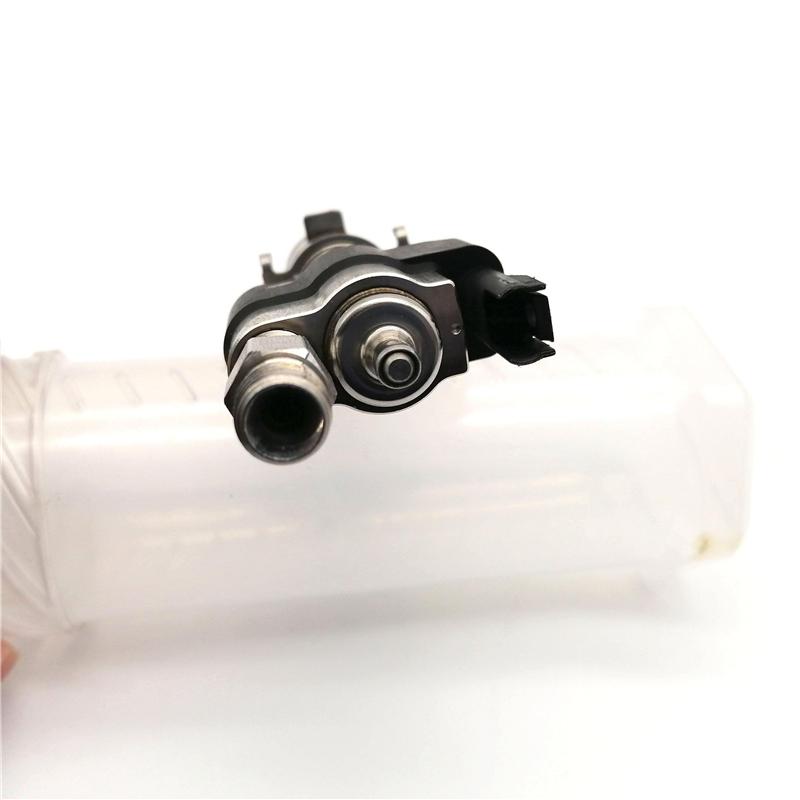 13538616079 13537585261 index 12 fuel injector for BMW Auto Car Siemens VDO